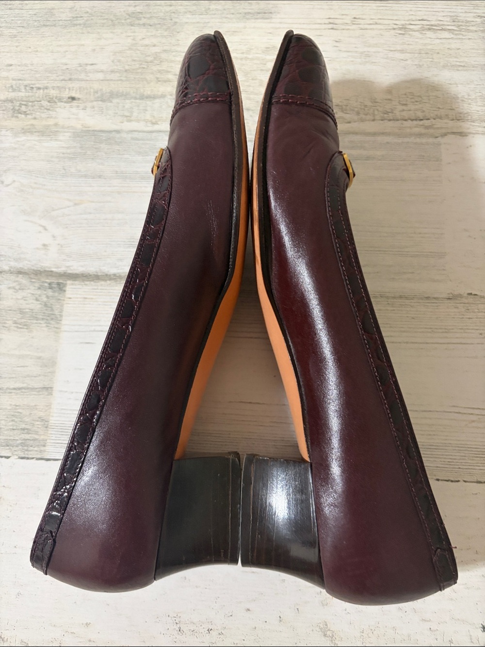 Salvatore Ferragamo Burgundy Croc-Accent Leather Pumps with Gold Buckle - Picture 7 of 11